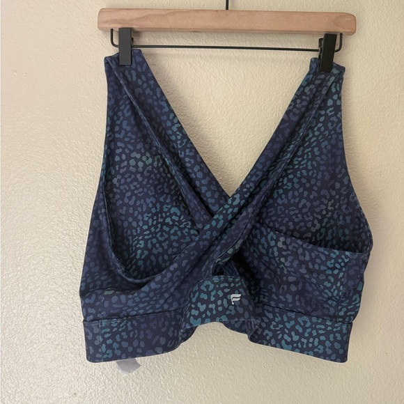 FABLETICSxYITTY Oasis Twist Bra - Picture 5 of 5